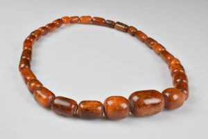 Colier de chihlimbar